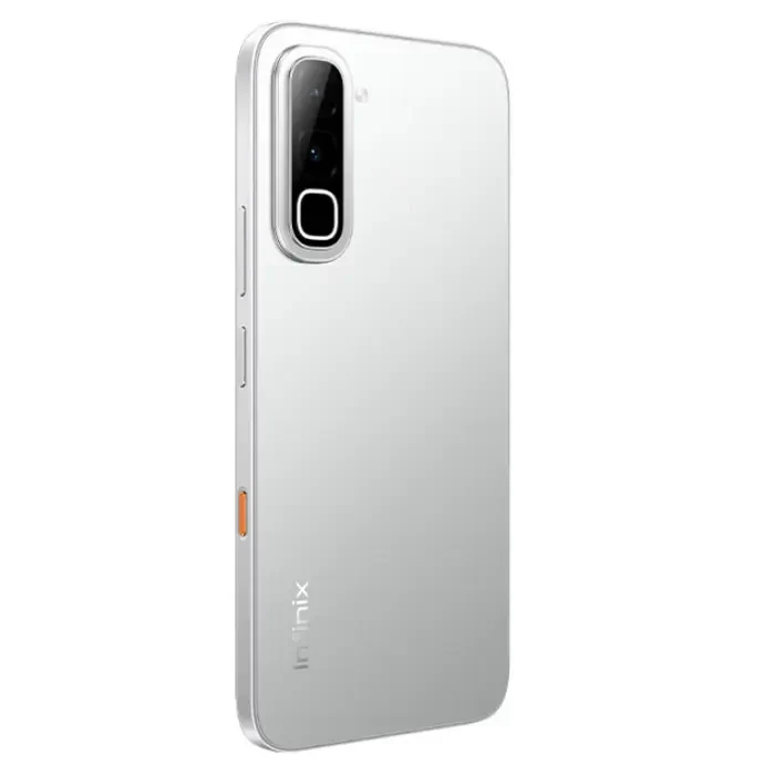 Infinix Hot 70 View 27 - Camera, Display & Design