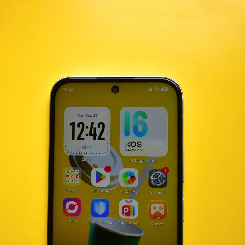 Infinix Hot 70 Pro View 22 - Camera, Display & Design
