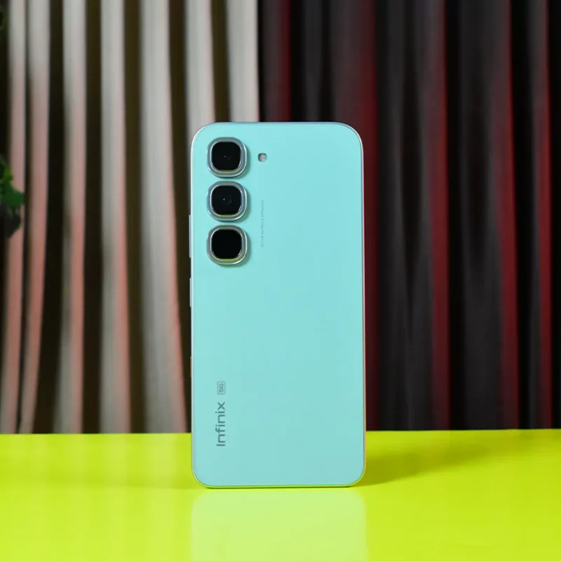 Infinix Hot 70 Pro View 84 - Camera, Display & Design