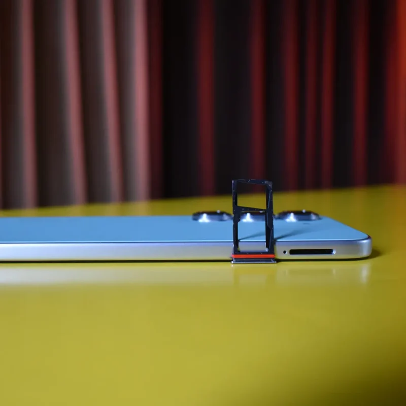 Infinix Hot 70 Pro View 88 - Camera, Display & Design