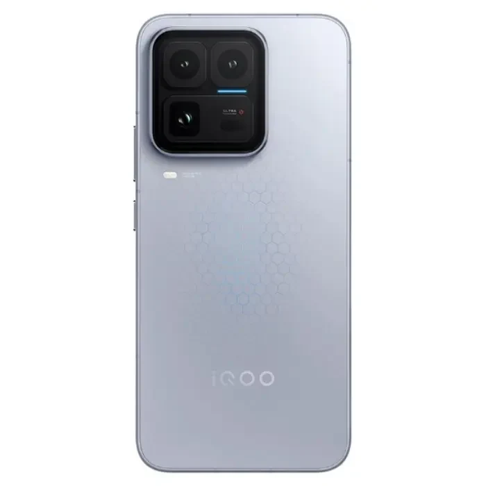 iQOO 15 Ultra View 10 - Camera, Display & Design