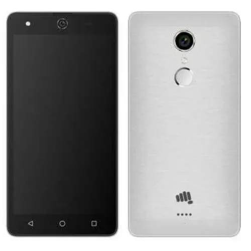 Micromax Canvas Selfie 4 Q349 View 1 - Camera, Display & Design