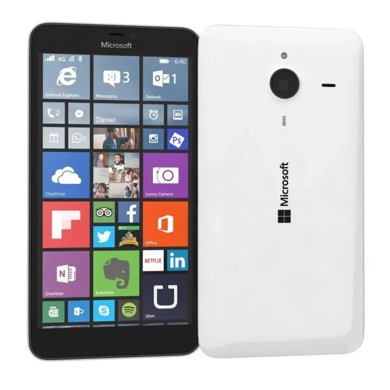 Microsoft Lumia 640 XL Dual SIM View 6 - Camera, Display & Design