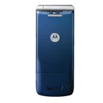 Motorola KRZR K1 View 3 - Camera, Display & Design