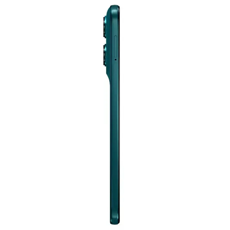 Motorola Moto G77 View 6 - Camera, Display & Design