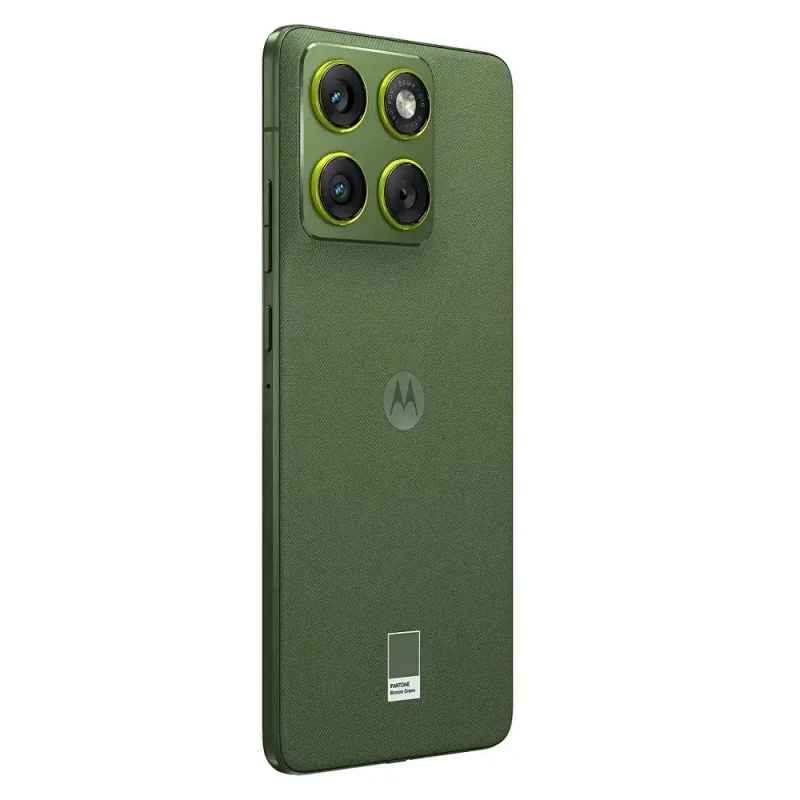 Motorola Moto X70 Air View 4 - Camera, Display & Design