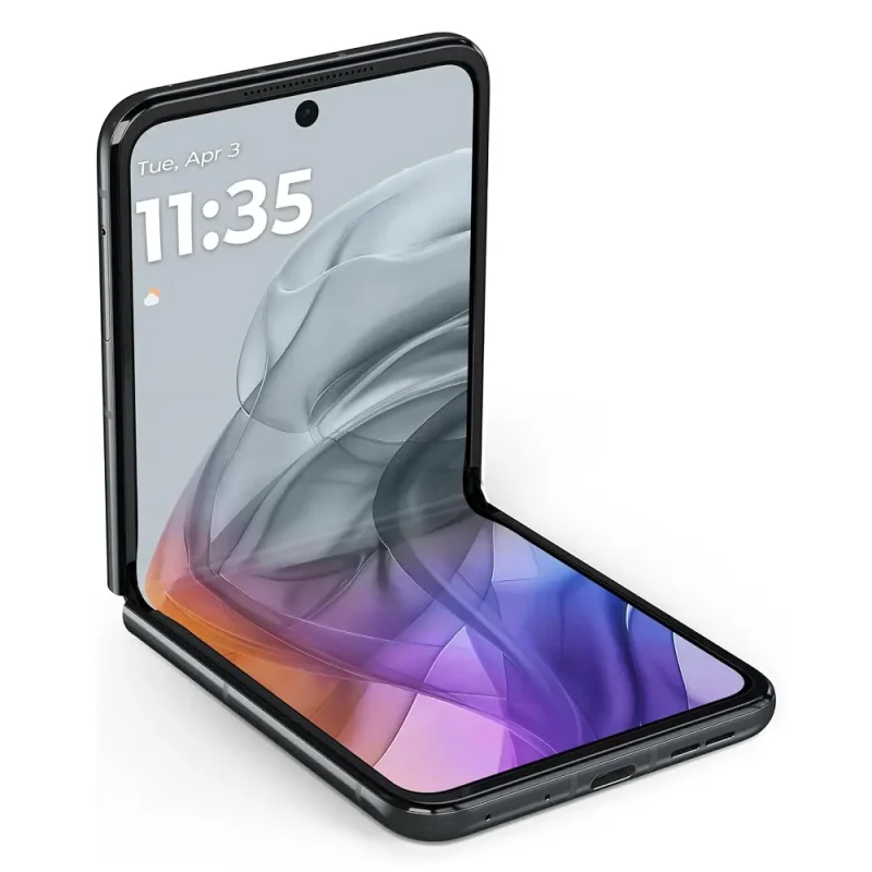 Motorola Razr 2024 View 27 - Camera, Display & Design