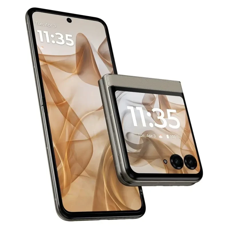 Motorola Razr 2024 View 35 - Camera, Display & Design