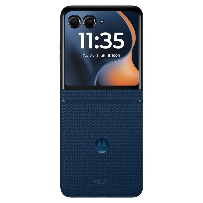 Motorola Razr 2025 View 17 - Camera, Display & Design