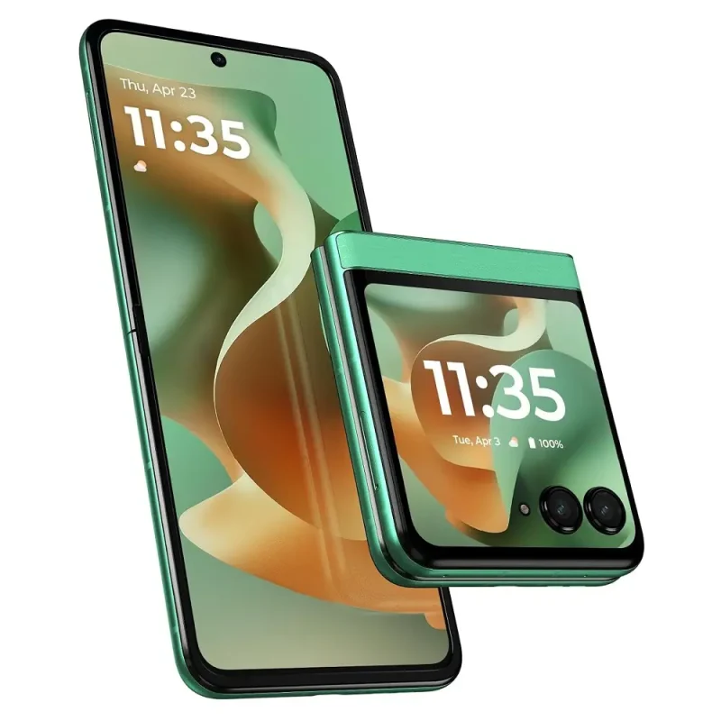 Motorola Razr 2025 View 24 - Camera, Display & Design