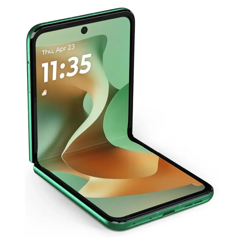Motorola Razr 2025 View 27 - Camera, Display & Design