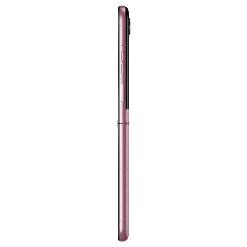 Motorola Razr 2025 View 33 - Camera, Display & Design