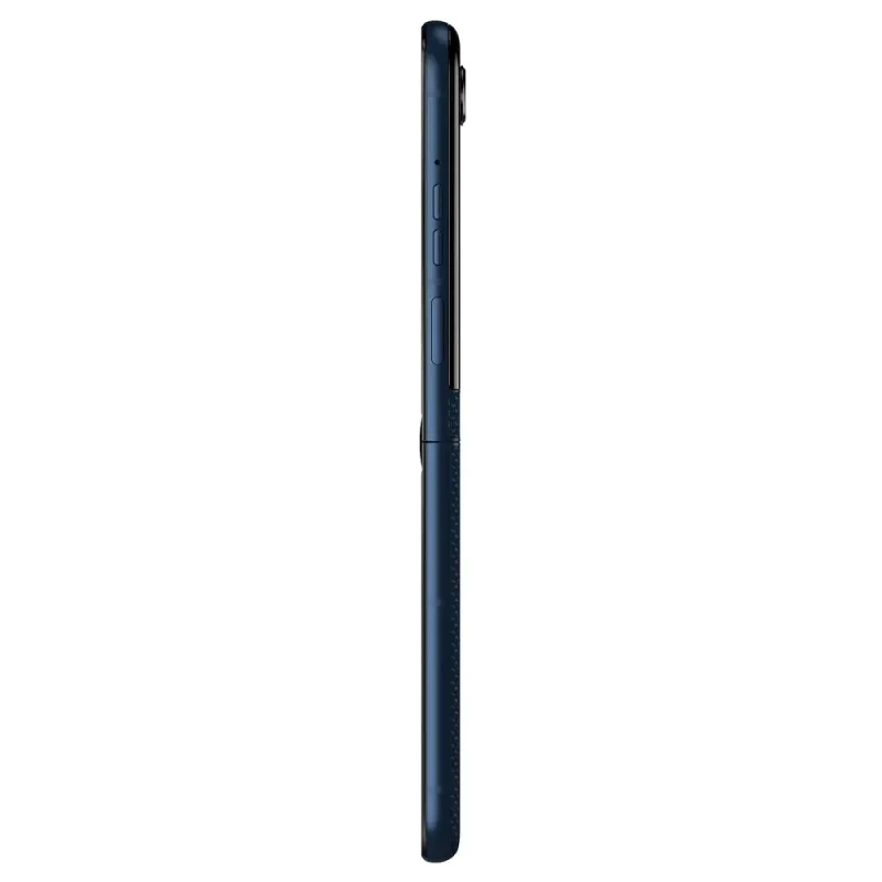 Motorola Razr 2025 View 43 - Camera, Display & Design