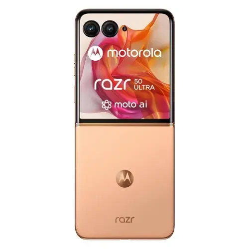 Motorola Razr 50 Ultra View 3 - Camera, Display & Design