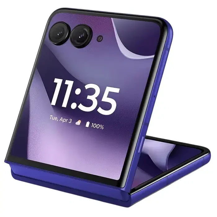 Motorola Razr 70 Ultra View 14 - Camera, Display & Design