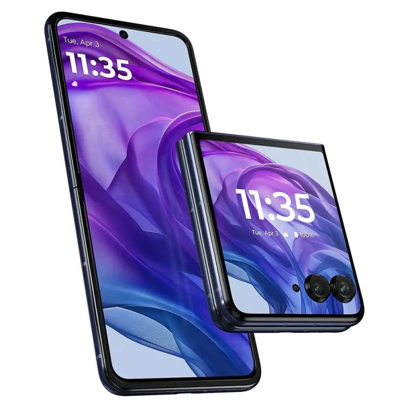Motorola Razr Plus 2024 View 28 - Camera, Display & Design