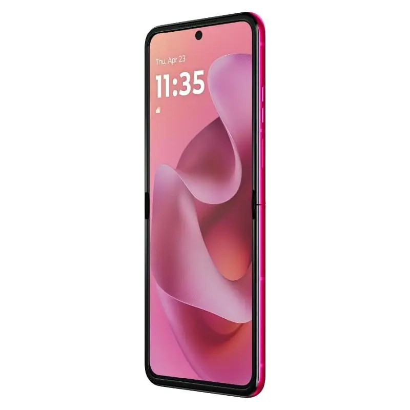 Motorola Razr Plus 2025 View 10 - Camera, Display & Design