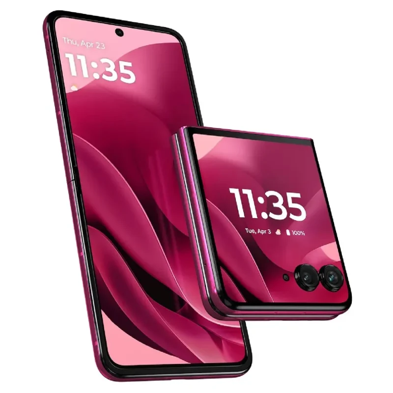 Motorola Razr Ultra 2025 View 38 - Camera, Display & Design