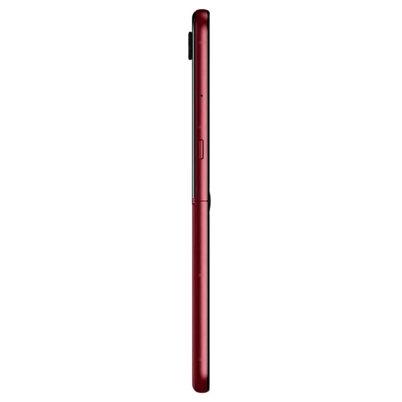 Motorola Razr Ultra 2025 View 5 - Camera, Display & Design