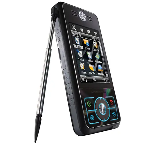 Motorola ROKR E6 View 4 - Camera, Display & Design