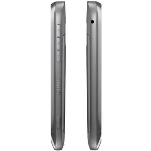 Nokia 701 View 4 - Camera, Display & Design