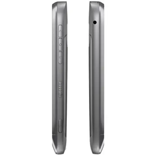 Nokia 701 View 4 - Camera, Display & Design