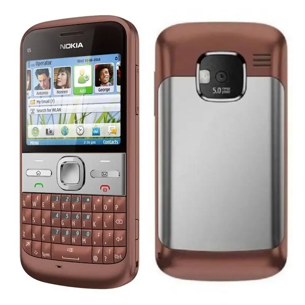 Nokia E5 View 6 - Camera, Display & Design