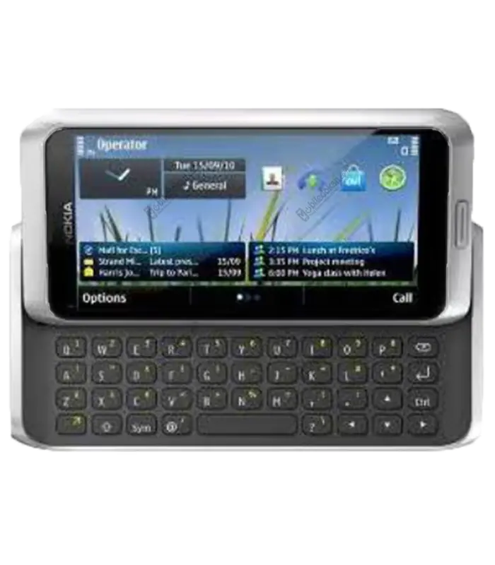 Nokia E7 View 4 - Camera, Display & Design