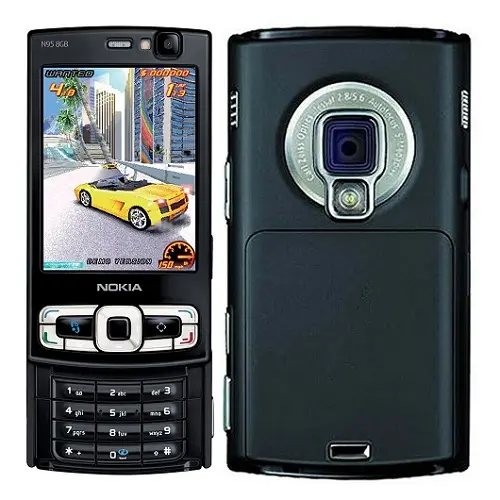 Nokia N95 8GB View 1 - Camera, Display & Design
