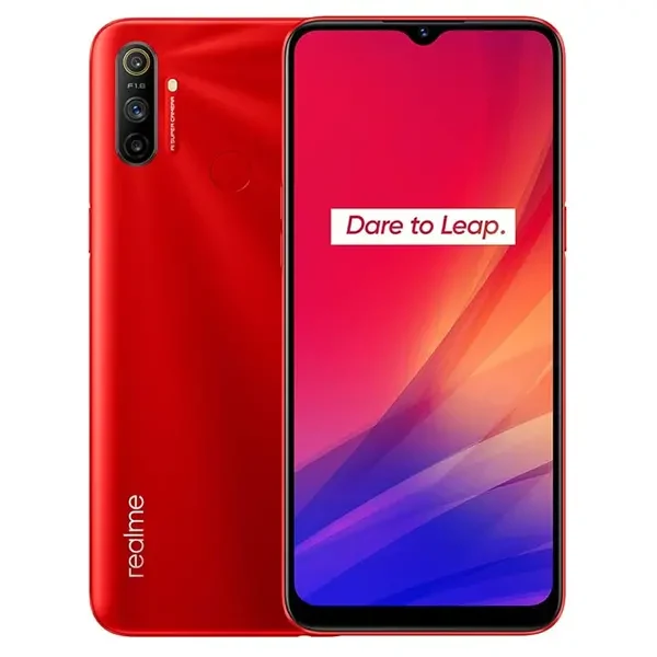 Realme C3 (3 cameras) View 5 - Camera, Display & Design