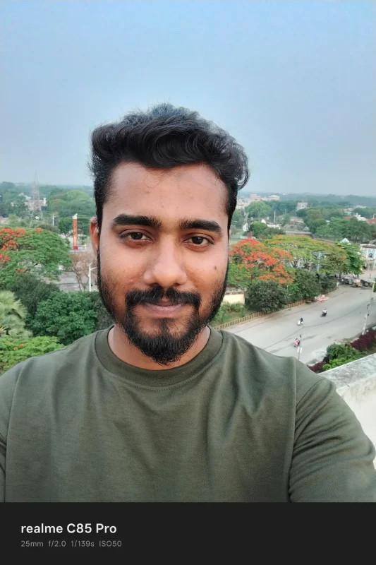 Realme C85 Pro View 70 - Camera, Display & Design