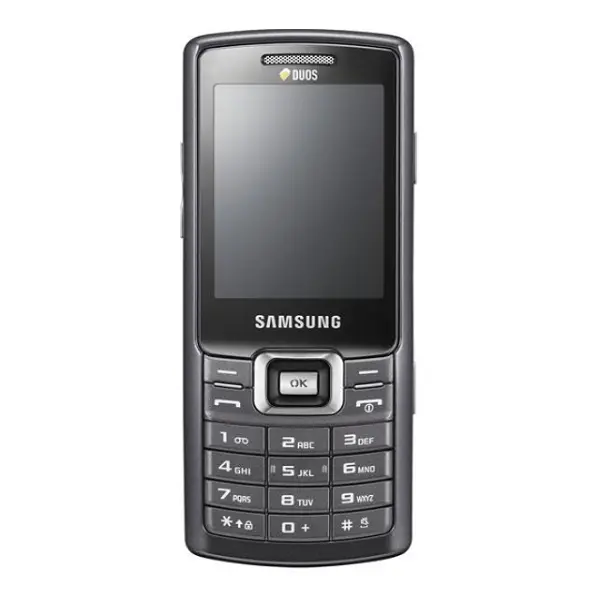 Samsung D780 View 2 - Camera, Display & Design