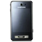 Samsung F480 View 2 - Camera, Display & Design