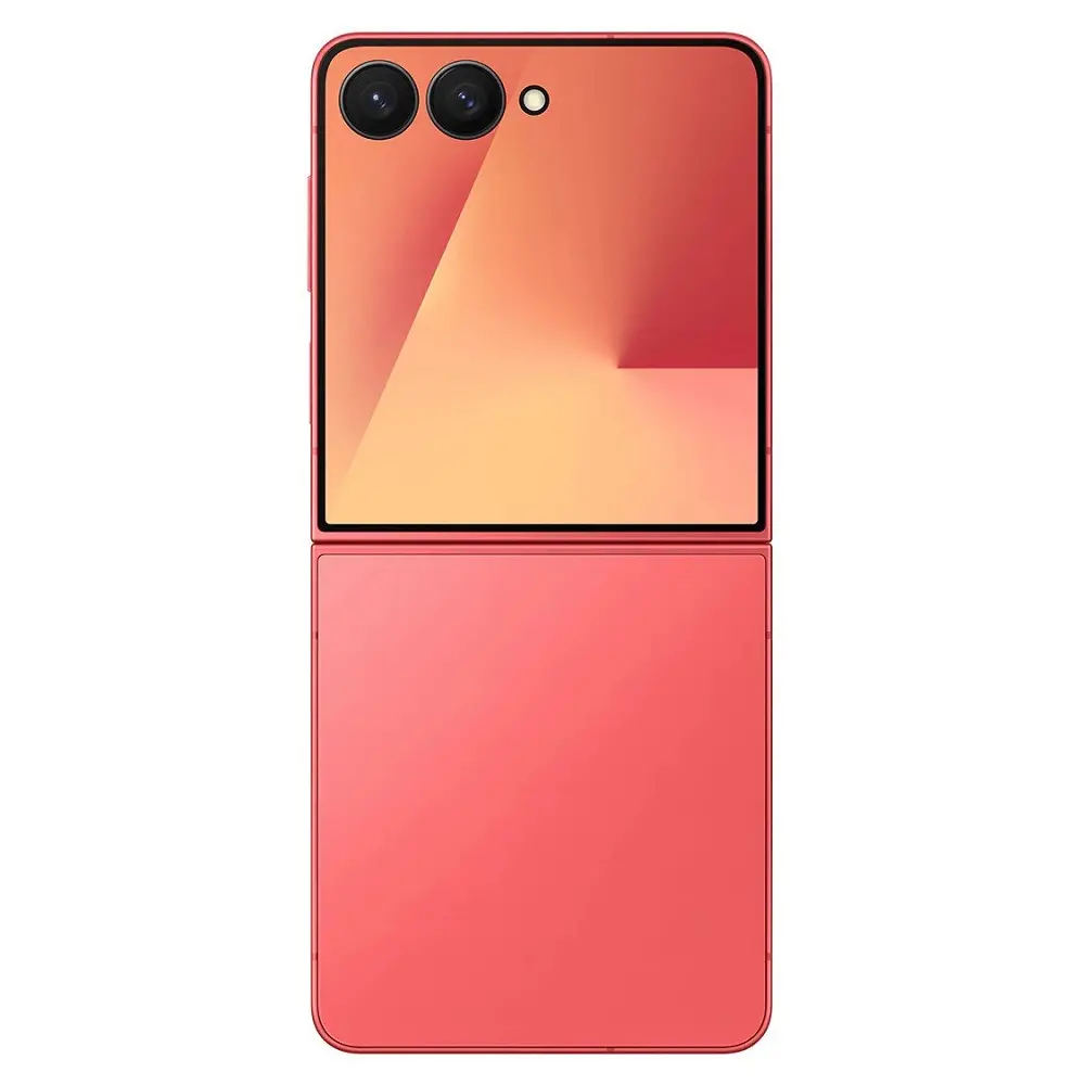 Samsung Galaxy Z Flip7 View 3 - Camera, Display & Design