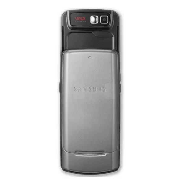 Samsung M620 View 3 - Camera, Display & Design