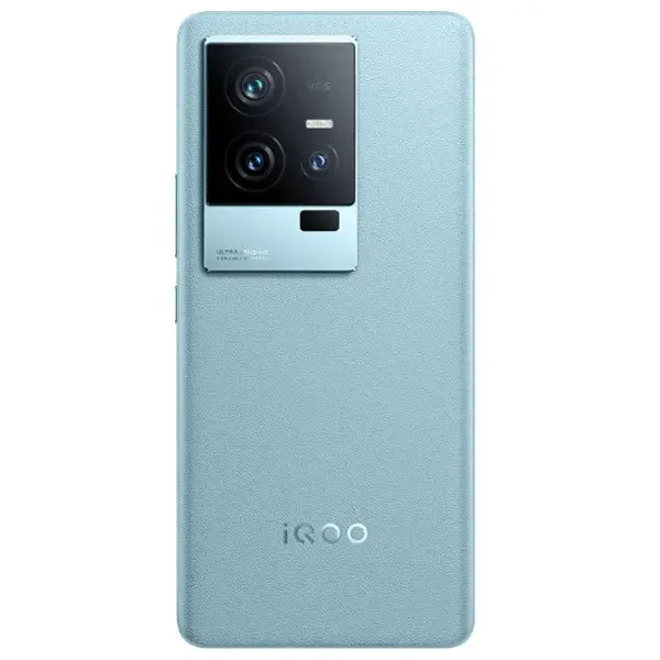 Vivo iQOO 11s View 3 - Camera, Display & Design
